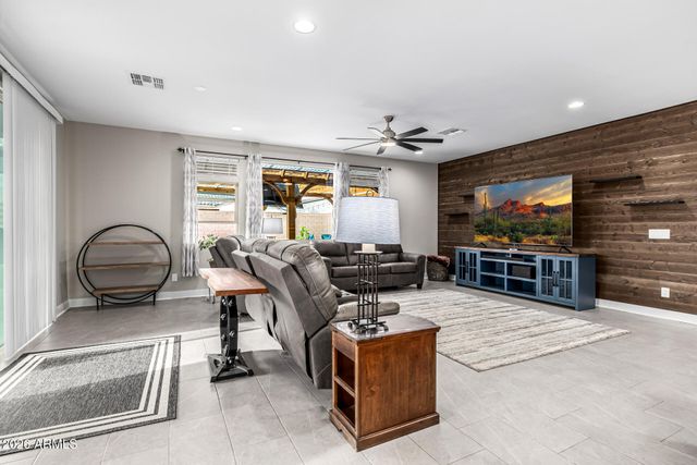 17834 W OREGON Avenue, Litchfield Park, AZ 85340