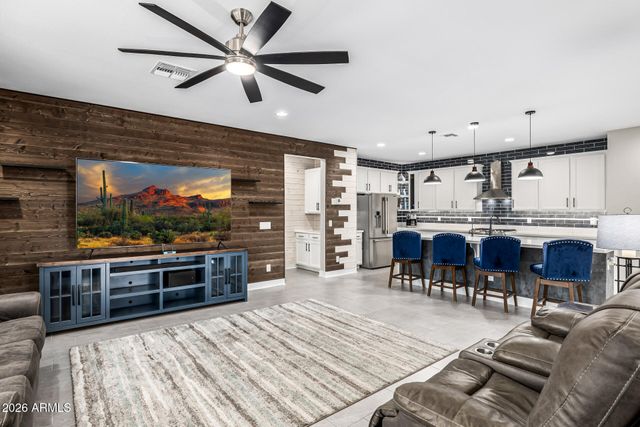 17834 W OREGON Avenue, Litchfield Park, AZ 85340