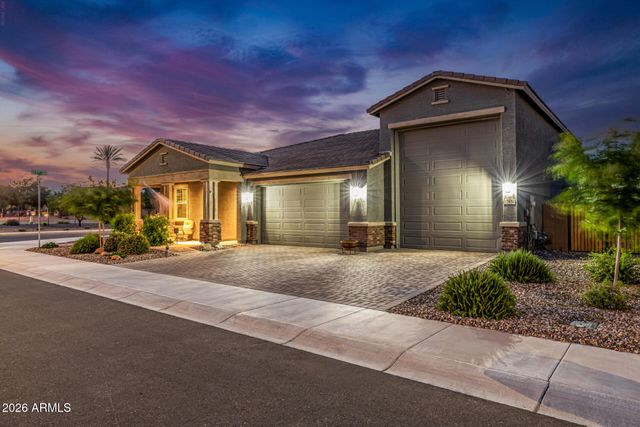 17834 W OREGON Avenue, Litchfield Park, AZ 85340