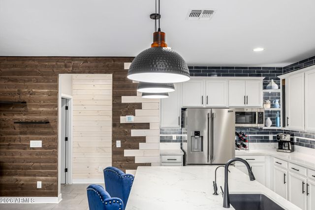 17834 W OREGON Avenue, Litchfield Park, AZ 85340