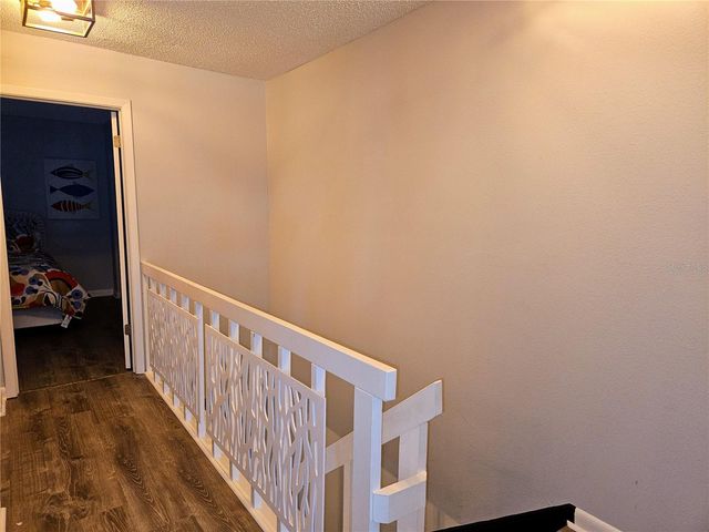 255 CAPRI CIRCLE N 25, Treasure Island, FL 33706