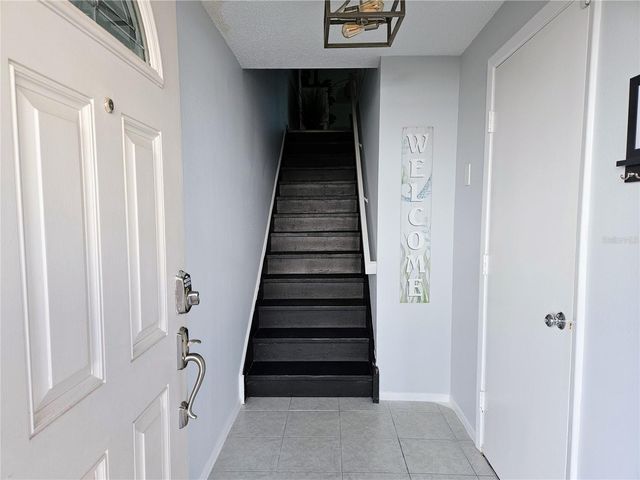 255 CAPRI CIRCLE N 25, Treasure Island, FL 33706