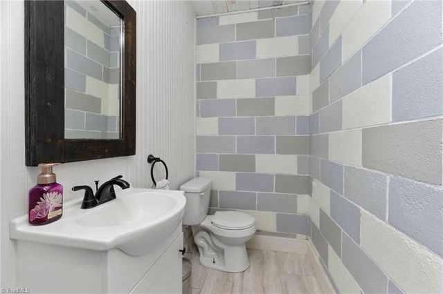 201 Kingwood Road, Reidsville, NC 27320