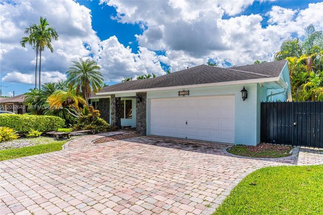 11728 SW 97th St 0, Miami, FL 33186