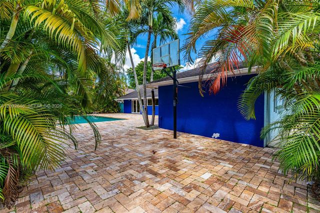 11728 SW 97th St 0, Miami, FL 33186