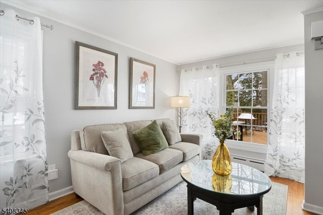 179 Pequannock St, Dover Town, NJ 07801