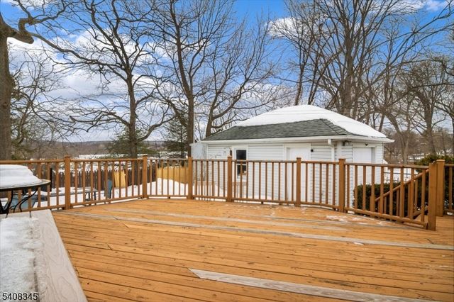 179 Pequannock St, Dover Town, NJ 07801