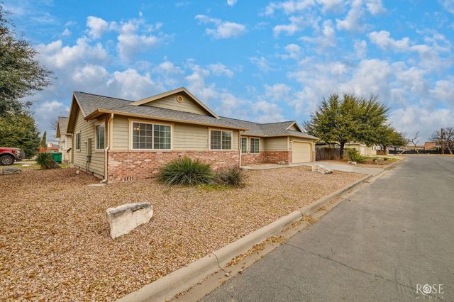 5025 Windwood Drive, San Angelo, TX 76904