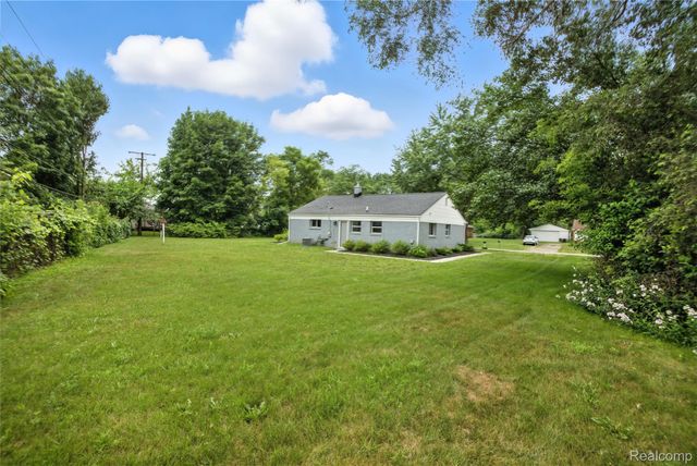 4736 Summerhill Drive, Independence Charter Township, MI 48346