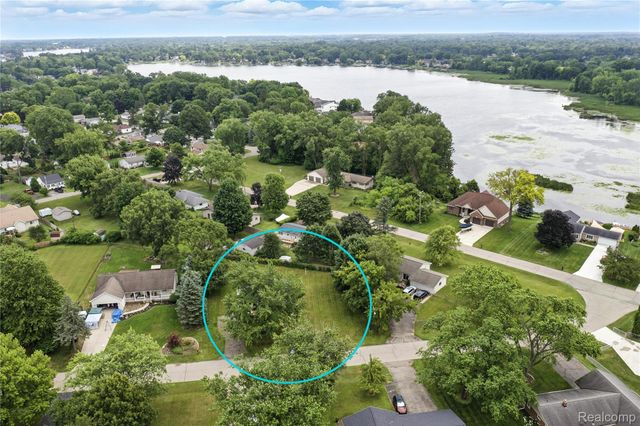 4736 Summerhill Drive, Independence Charter Township, MI 48346