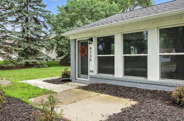 4736 Summerhill Drive, Independence Charter Township, MI 48346