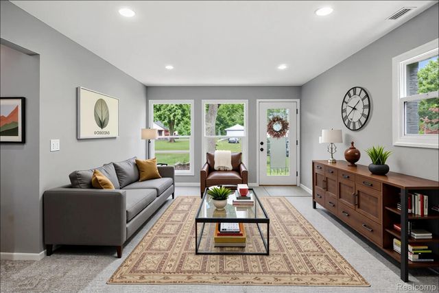 4736 Summerhill Drive, Independence Charter Township, MI 48346