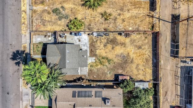 2258 E Clay Avenue, Fresno, CA 93701
