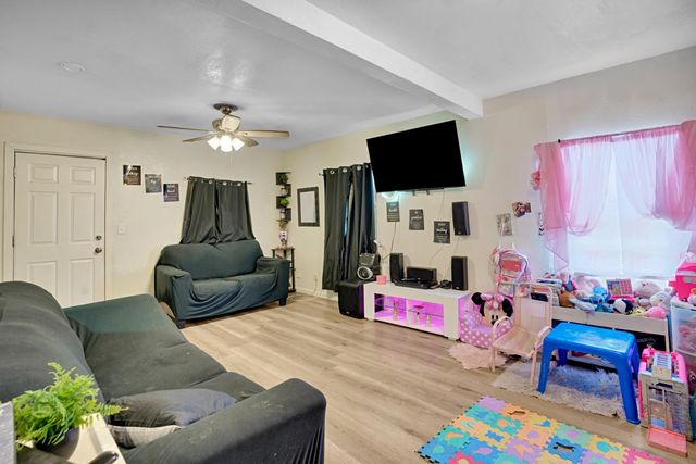 2258 E Clay Avenue, Fresno, CA 93701