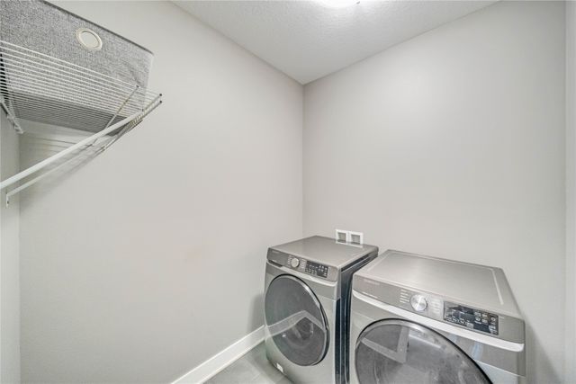 855 NE Bobcat Drive, Waukee, IA 50263