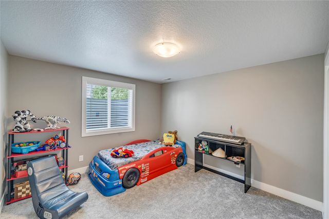 855 NE Bobcat Drive, Waukee, IA 50263