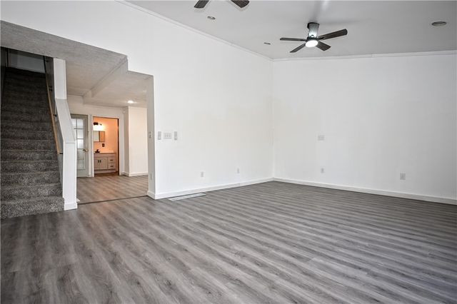 42 Kennedy Rd, New Eagle, PA 15067