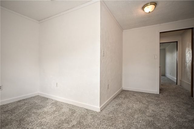42 Kennedy Rd, New Eagle, PA 15067