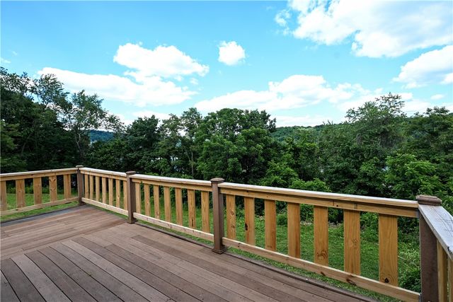42 Kennedy Rd, New Eagle, PA 15067