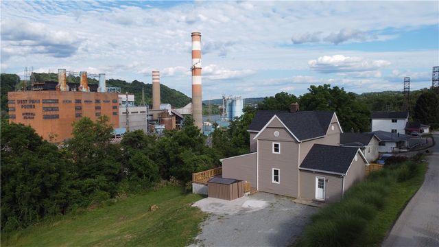 42 Kennedy Rd, New Eagle, PA 15067