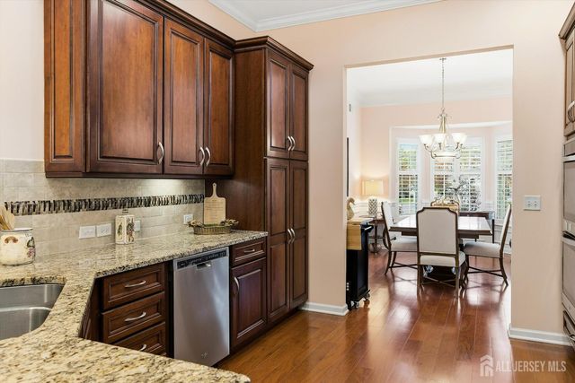 10 Iverness Court, Lacey, NJ 08731