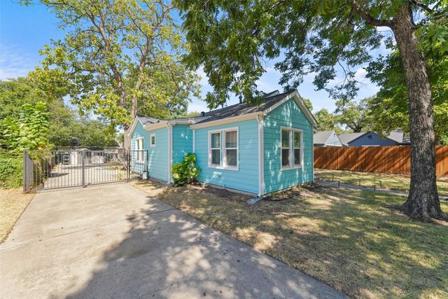 1121 Hudgins Avenue, Fort Worth, TX 76111