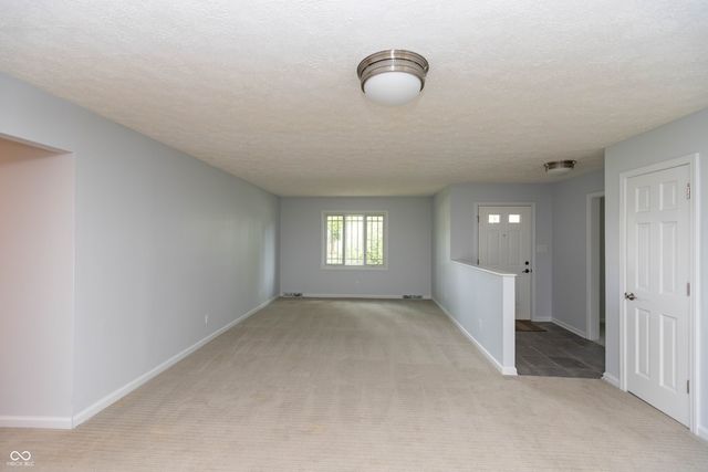 7454 Avalon Trail Road, Indianapolis, IN 46250