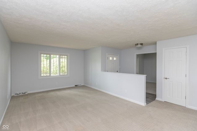 7454 Avalon Trail Road, Indianapolis, IN 46250