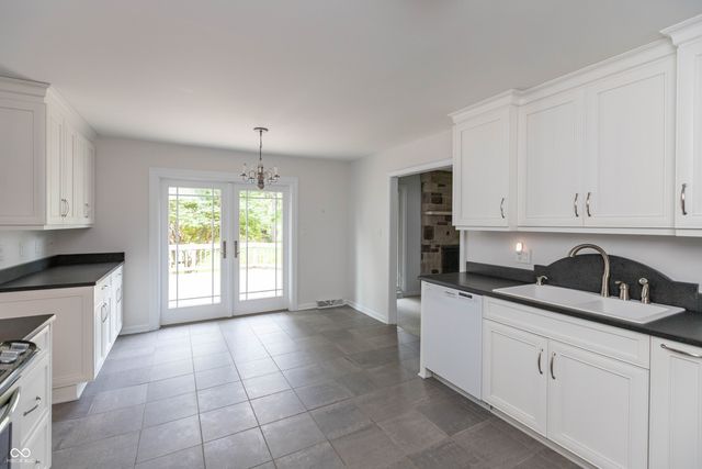 7454 Avalon Trail Road, Indianapolis, IN 46250