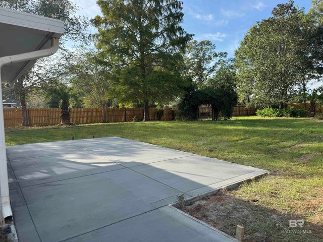 12856 Briarwood Drive, Foley, AL 36535