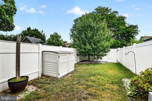 519 WILLOW ST, Bordentown, NJ 08505
