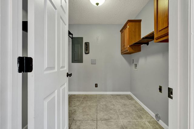 3046 Hawthorne Street, Athens, TN 37303