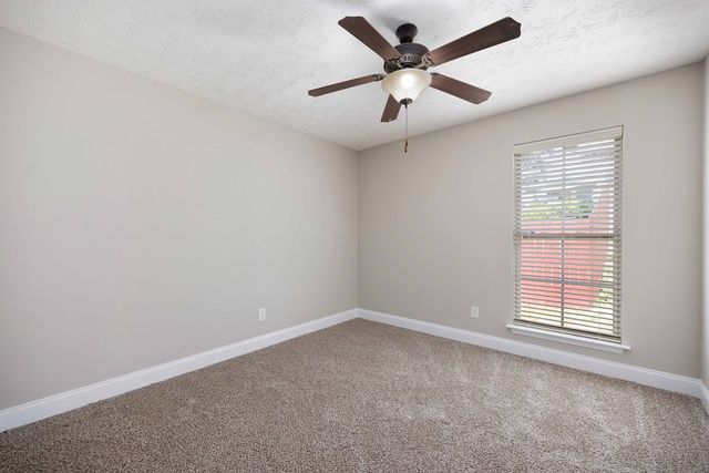 6 Woodchase Court, Phenix City, AL 36870