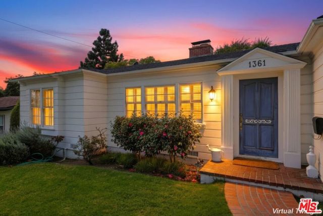 1361 Virginia Avenue, Glendale, CA 91202