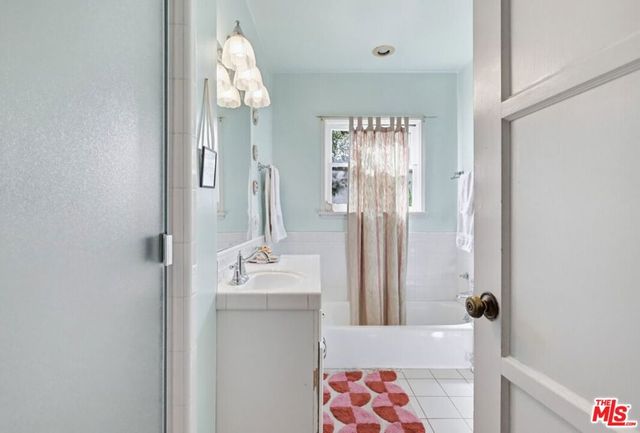 1361 Virginia Avenue, Glendale, CA 91202