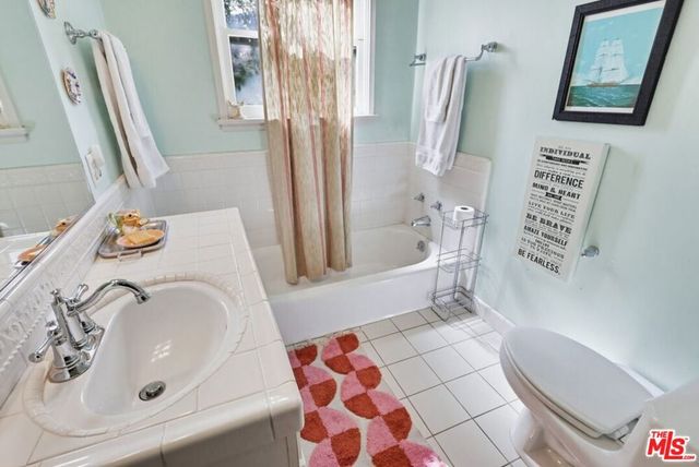 1361 Virginia Avenue, Glendale, CA 91202