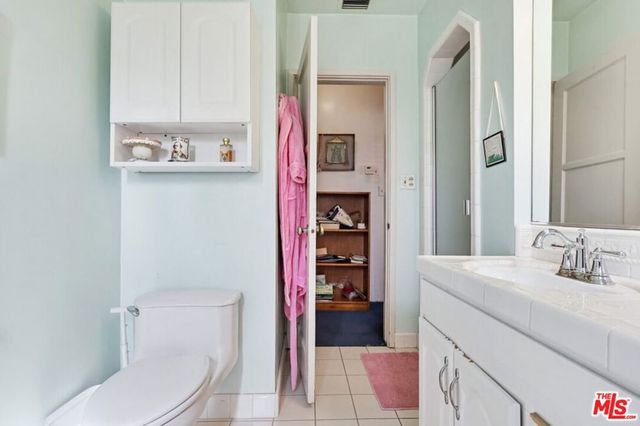 1361 Virginia Avenue, Glendale, CA 91202