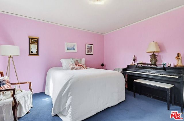 1361 Virginia Avenue, Glendale, CA 91202