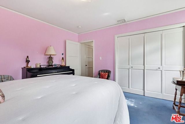 1361 Virginia Avenue, Glendale, CA 91202