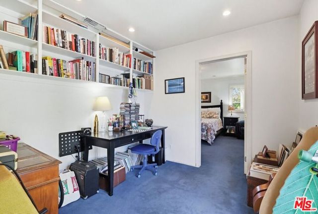 1361 Virginia Avenue, Glendale, CA 91202