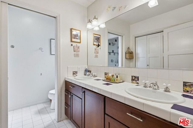 1361 Virginia Avenue, Glendale, CA 91202