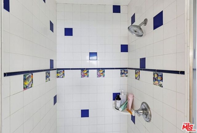 1361 Virginia Avenue, Glendale, CA 91202