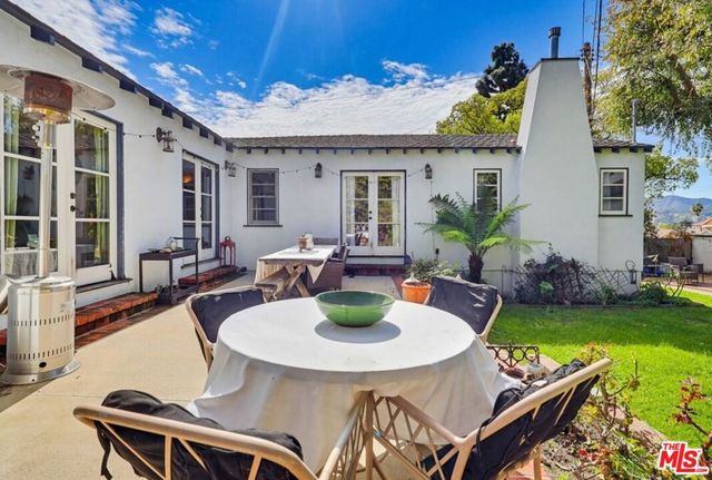 1361 Virginia Avenue, Glendale, CA 91202