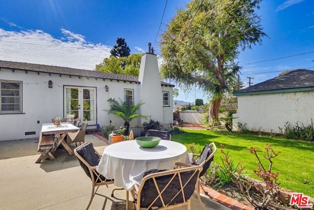 1361 Virginia Avenue, Glendale, CA 91202