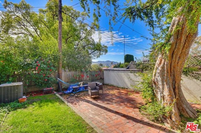 1361 Virginia Avenue, Glendale, CA 91202