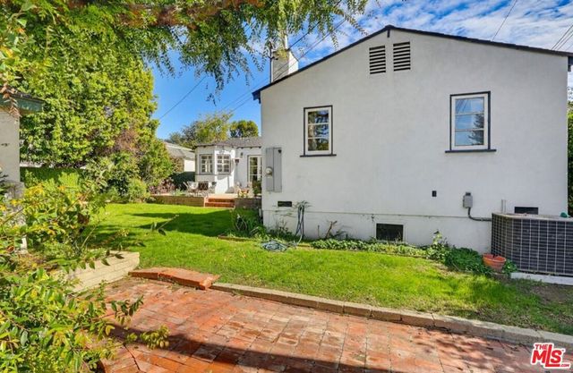 1361 Virginia Avenue, Glendale, CA 91202