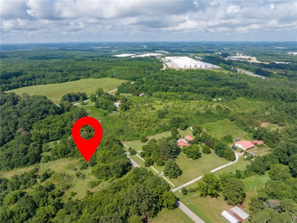 Image 19 of property listing at 2144 Hog Mountain Road, Jefferson, GA 30549