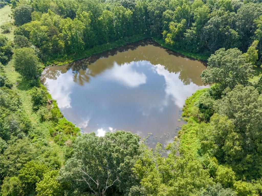 Image 24 of property listing at 2144 Hog Mountain Road, Jefferson, GA 30549