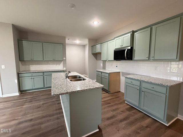 188 Mangrove Court, Four Oaks, NC 27524