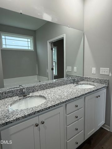 188 Mangrove Court, Four Oaks, NC 27524